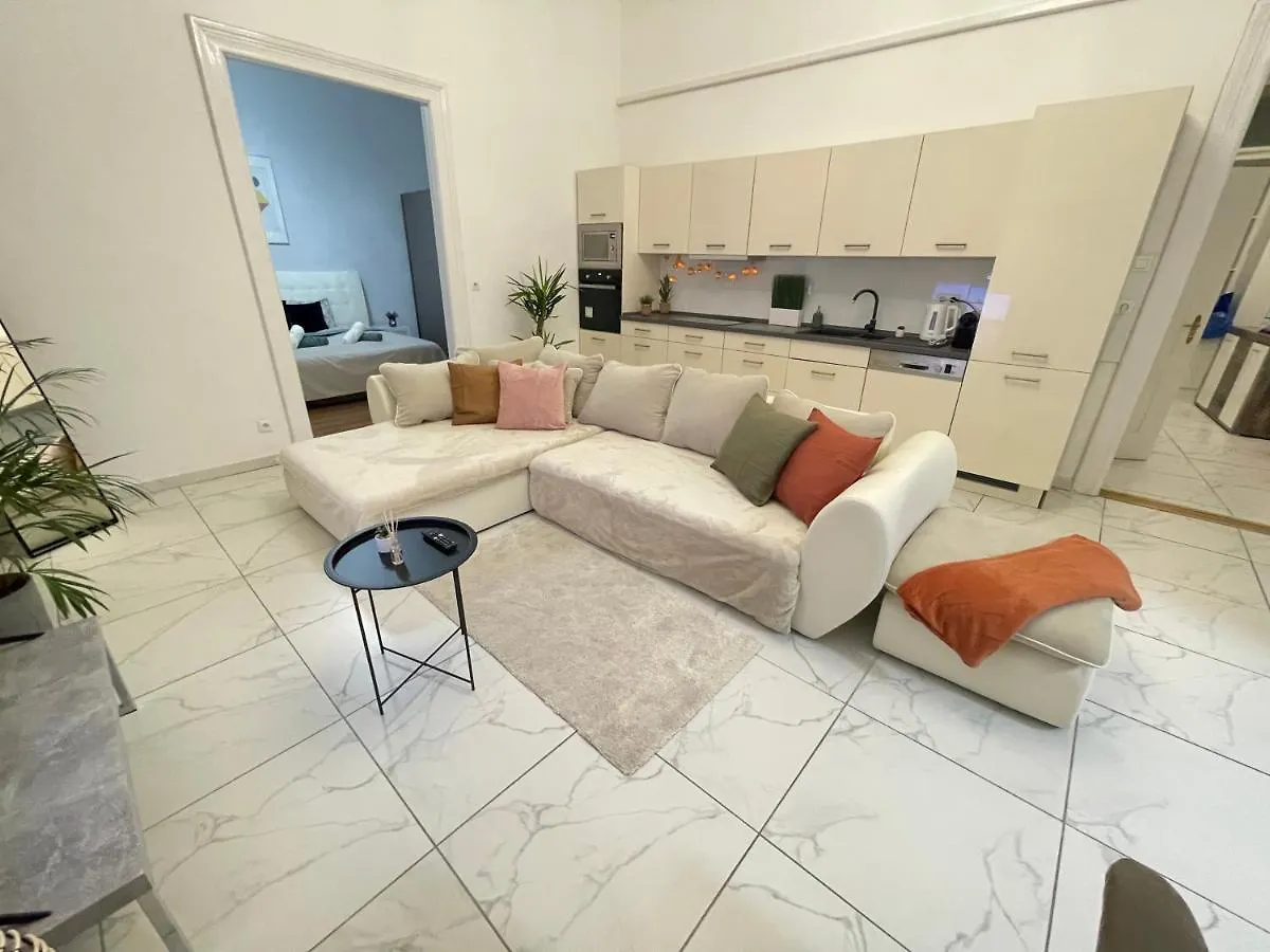 Luxury Riverside Panorama Apartment Budapešť