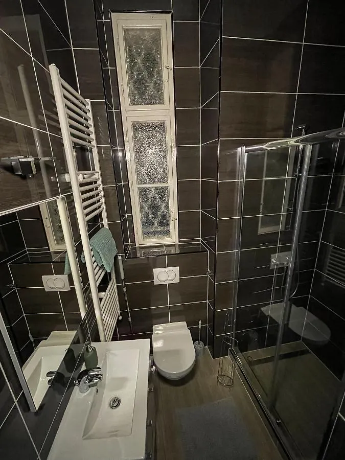 Luxury Riverside Panorama Apartment Budapest